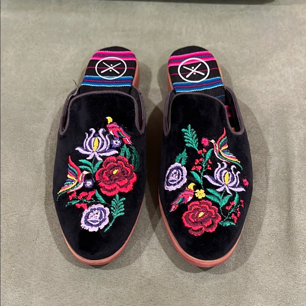 Black and Red Floral Mules with Intricate Embroidery, INKKAS